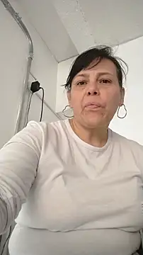 Natasha milf   online show from 02-07-26, 12:53