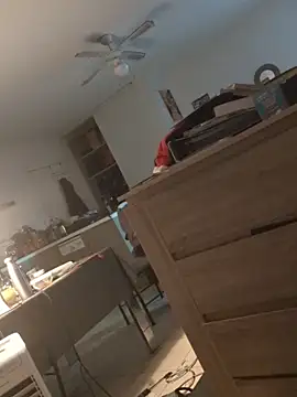 Mushroom83 online show from 02-04-26, 12:55