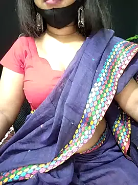 Idhika Paul online show from 10-04-25, 08:23