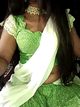 Idhika Paul online show from 10-05-25, 08:34