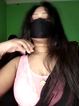 Idhika Paul online show from 03-15-26, 06:30