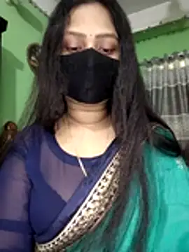 Idhika Paul online show from 04-23-26, 09:08