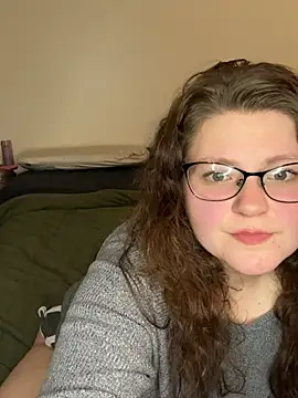 Snapshot of sexybee124 chatting on 04-11-26, 04:39 sexybee124 online show from 04-11-26, 04:39