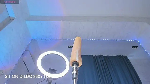 Snapshot of maakimo chatting on 12-07-24, 07:05 maakimo online show from 12-07-24, 07:05