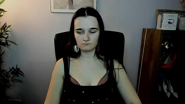 Snapshot of KateDelight chatting on 02-16-25, 08:22 KateDelight online show from 02-16-25, 08:22