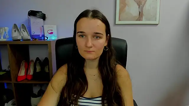 Snapshot of KateDelight chatting on 09-29-25, 01:38 KateDelight online show from 09-29-25, 01:38