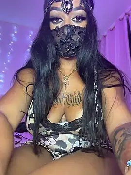 kamila french online show from 07-25-26, 11:02