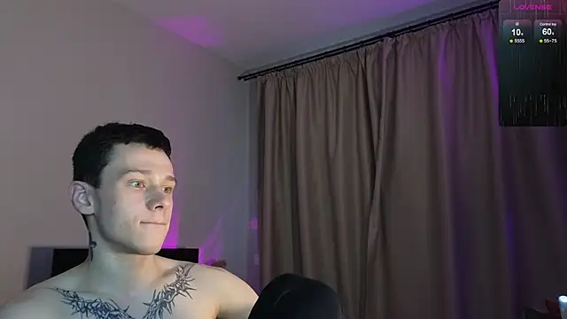 R1mmo   online show from 11-06-25, 01:01