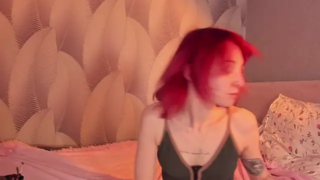 CrystalRey online show from 03-17-25, 05:34