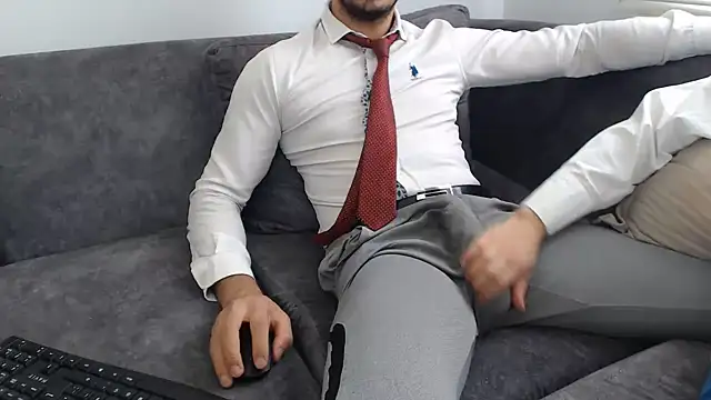 Naughtb0y online show from 07-10-26, 10:40