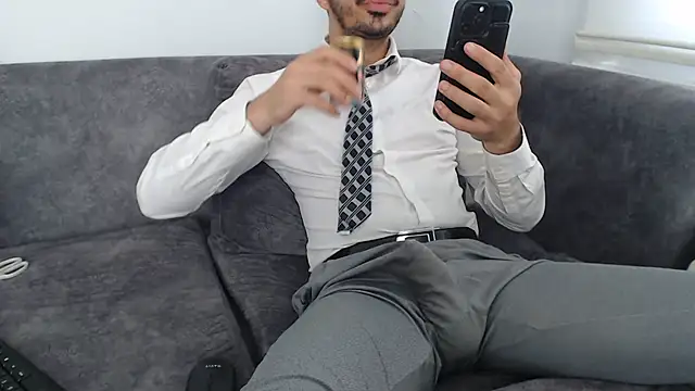 Naughtb0y online show from 07-19-26, 02:21