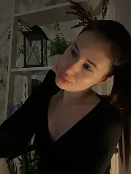 Milkissss online show from 04-30-26, 08:57
