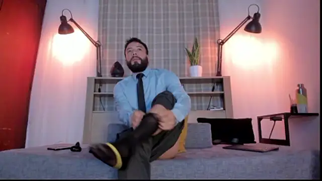 Snapshot of bruno_woods chatting on 01-09-26, 10:29 bruno woods online show from 01-09-26, 10:29