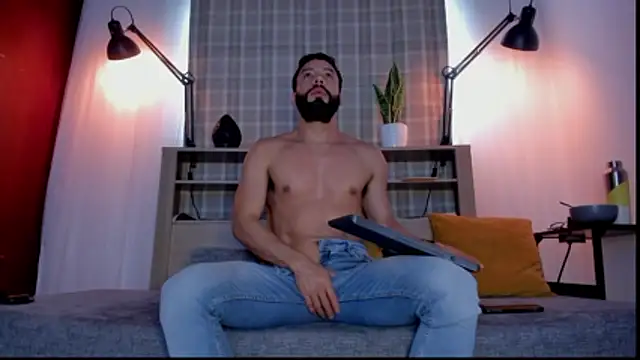 Snapshot of bruno_woods chatting on 01-10-26, 03:47 bruno woods online show from 01-10-26, 03:47