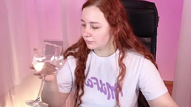 carolina elf online show from 01-19-25, 08:07