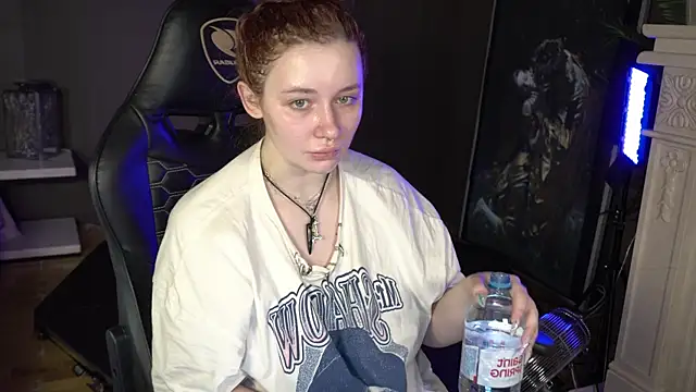 carolina elf online show from 01-29-25, 05:40