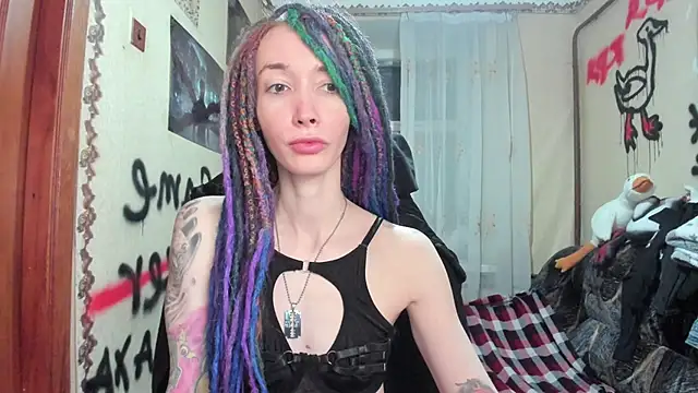 Roxy Silver online show from 01-25-25, 07:28