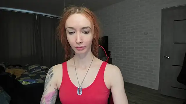 Roxy Silver online show from 02-25-25, 04:57