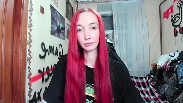 Snapshot of Roxy_Silver chatting on 01-11-26, 08:03 Roxy Silver online show from 01-11-26, 08:03