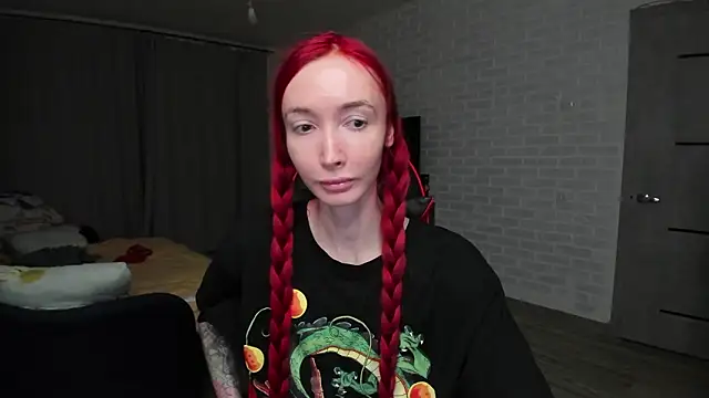 Snapshot of Roxy_Silver chatting on 02-10-26, 10:03 Roxy Silver online show from 02-10-26, 10:03