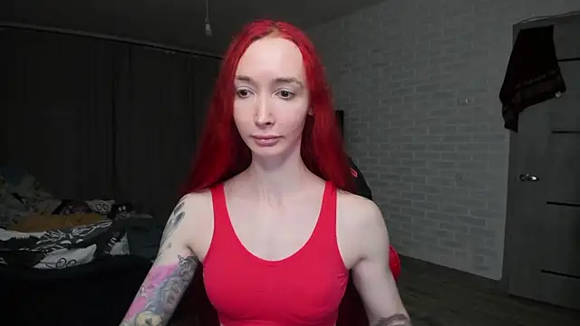 Snapshot of Roxy_Silver chatting on 02-26-26, 03:44 Roxy Silver online show from 02-26-26, 03:44