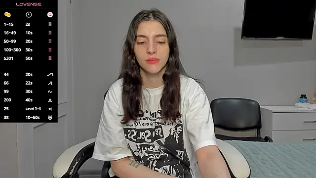 Snapshot of broosnica1 chatting on 11-28-25, 06:05 broosnica1 online show from 11-28-25, 06:05