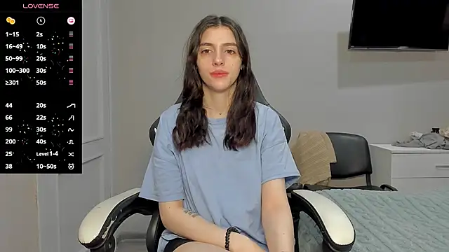 Snapshot of broosnica1 chatting on 12-02-25, 07:03 broosnica1 online show from 12-02-25, 07:03