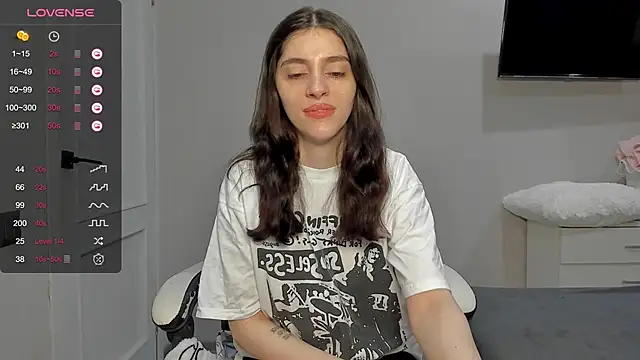 Snapshot of broosnica1 chatting on 02-23-26, 08:01 broosnica1 online show from 02-23-26, 08:01