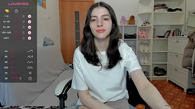 broosnica1 online show from 04-24-26, 07:33