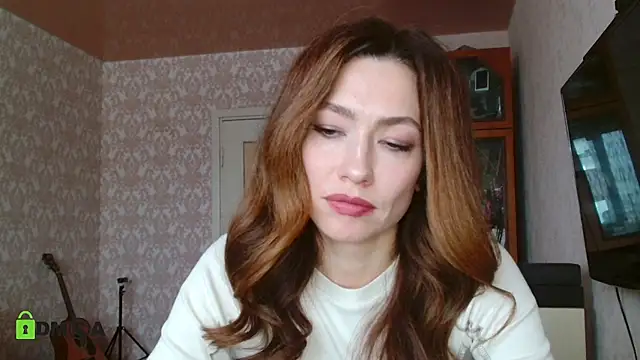 Snapshot of alicia_spicy chatting on 12-24-24, 06:44 alicia spicy online show from 12-24-24, 06:44