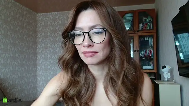 Snapshot of alicia_spicy chatting on 09-10-25, 04:45 alicia spicy online show from 09-10-25, 04:45
