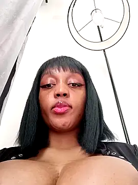 Busty Bambi online show from 04-20-26, 11:24