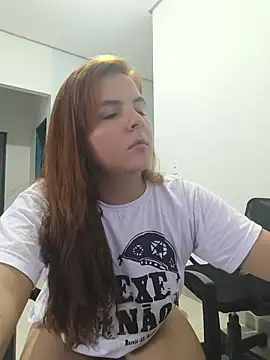 Snapshot of Bruninha_Hot10 chatting on 03-14-26, 09:09 Bruninha Hot10 online show from 03-14-26, 09:09