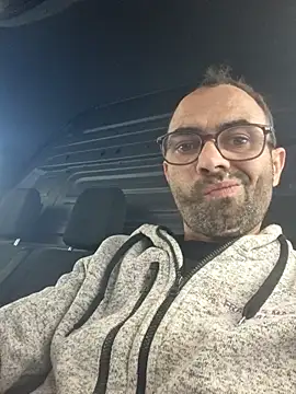 robertilevis online show from 05-07-26, 10:53