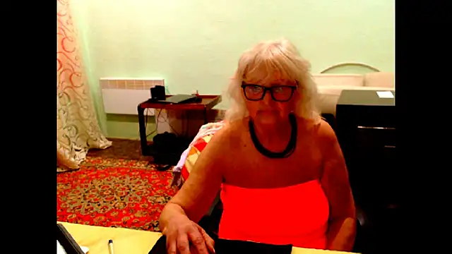Natali7634 online show from 05-20-26, 03:40