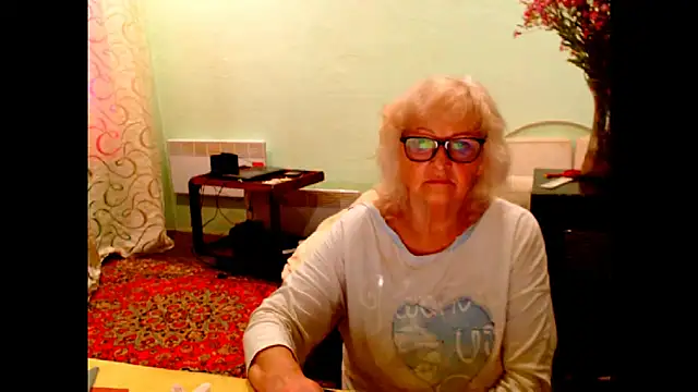 Natali7634 online show from 06-08-26, 03:18