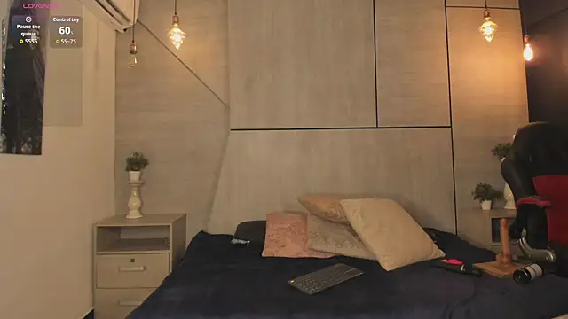 jenaa  online show from 06-30-26, 01:01