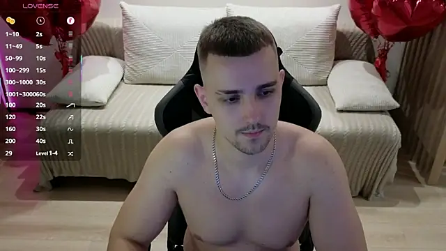 Larstar01 online show from 10-29-25, 10:44