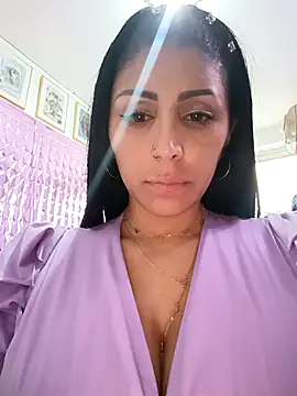 Snapshot of tiffani__love chatting on 02-22-26, 09:57 tiffani love online show from 02-22-26, 09:57