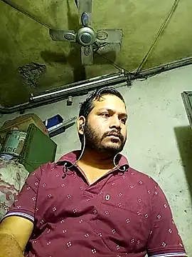 DeepakXxxR86 online show from 01-12-26, 02:22