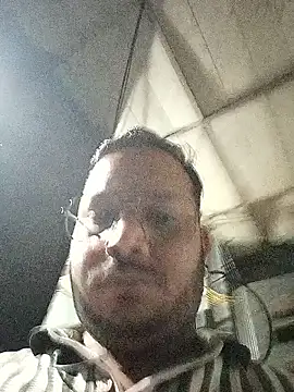 DeepakXxxR86 online show from 03-05-26, 07:43