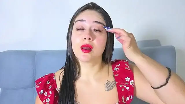 nahomi sweett online show from 06-18-26, 10:30