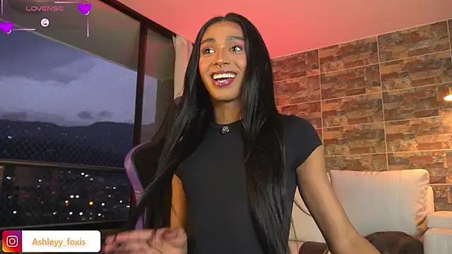 Snapshot of Ashleey_Fox chatting on 02-17-26, 11:22 Ashleey Fox online show from 02-17-26, 11:22
