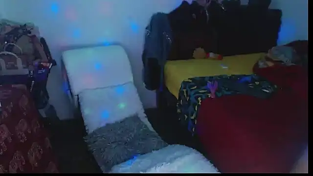 Candy-love87 online show from 11-12-25, 04:07