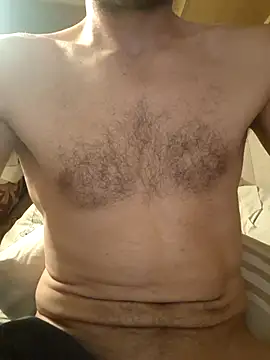 Snapshot of benjaminbutton69 chatting on 09-10-25, 10:32 benjaminbutton69 online show from 09-10-25, 10:32