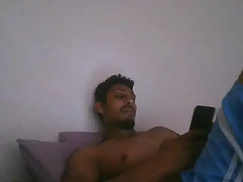 Snapshot of NCRCP7 chatting on 11-29-25, 04:21 NCRCP7 online show from 11-29-25, 04:21