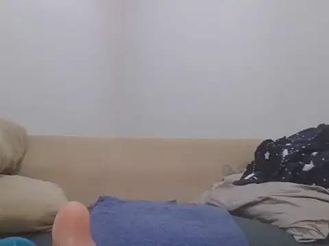 Snapshot of GermanxMD chatting on 02-25-26, 01:32 GermanxMD online show from 02-25-26, 01:32