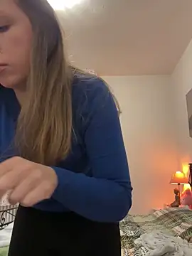 Snapshot of Sashabunny chatting on 12-20-25, 09:33 Sashabunny online show from 12-20-25, 09:33