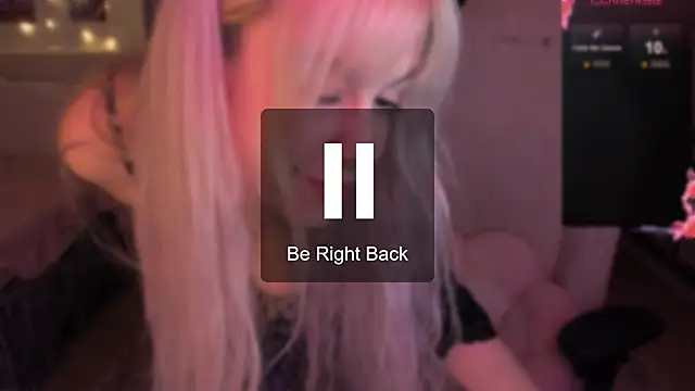 Snapshot of yourcutemouse chatting on 02-08-26, 03:59 yourcutemouse online show from 02-08-26, 03:59