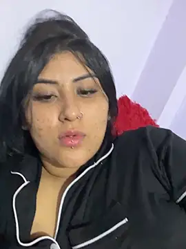 Snapshot of Tellme_Alexa chatting on 01-01-25, 06:05 Tellme Alexa online show from 01-01-25, 06:05